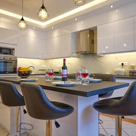 Noufris House Corfu Nyaraló