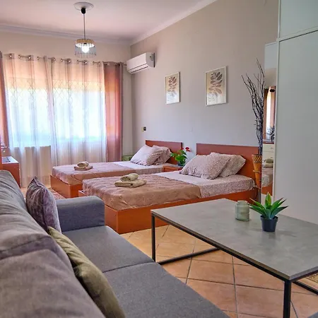 Noufris House Corfu Tatil Evi Roda (Corfu)